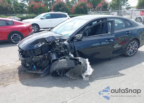 2023 Kia Forte Gt z USA, uszkodzony, nr VIN 3KPF44AC3PE577041